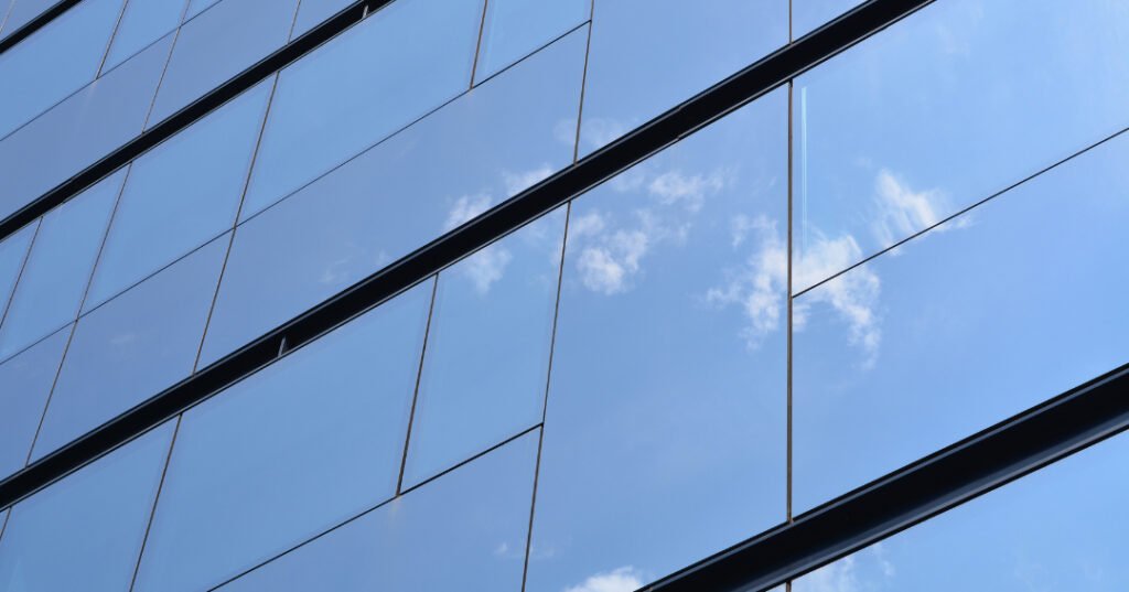 fachada de vidro em Brasília