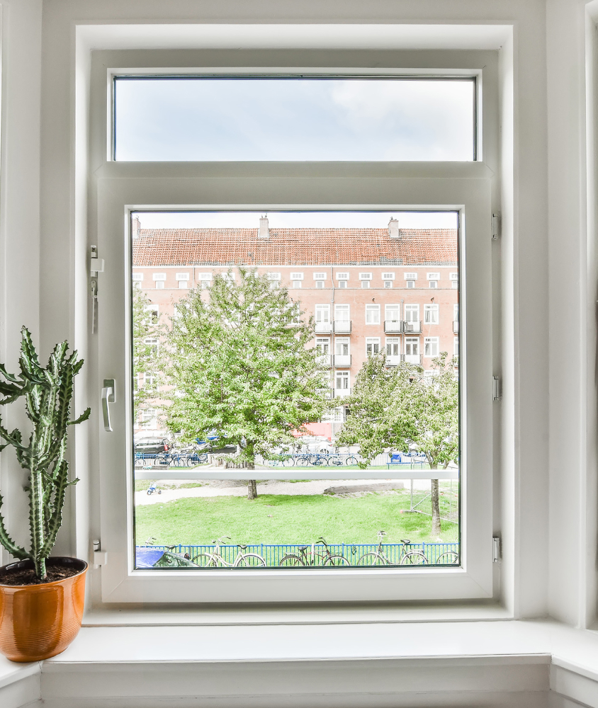 janela de vidro em Brasília